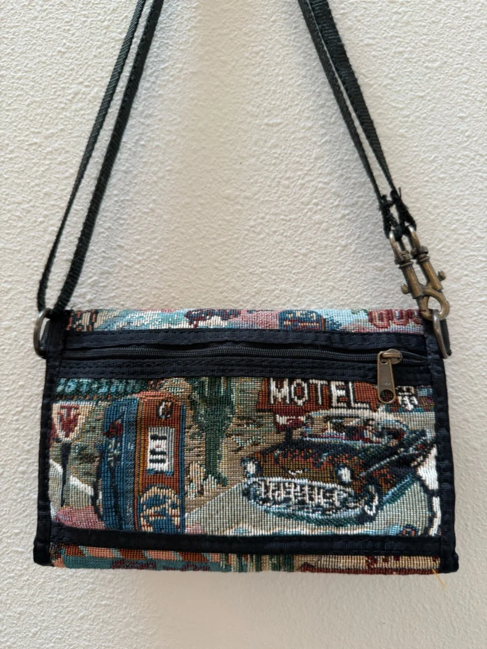 Vintage tapestry wallet purse, crossbody